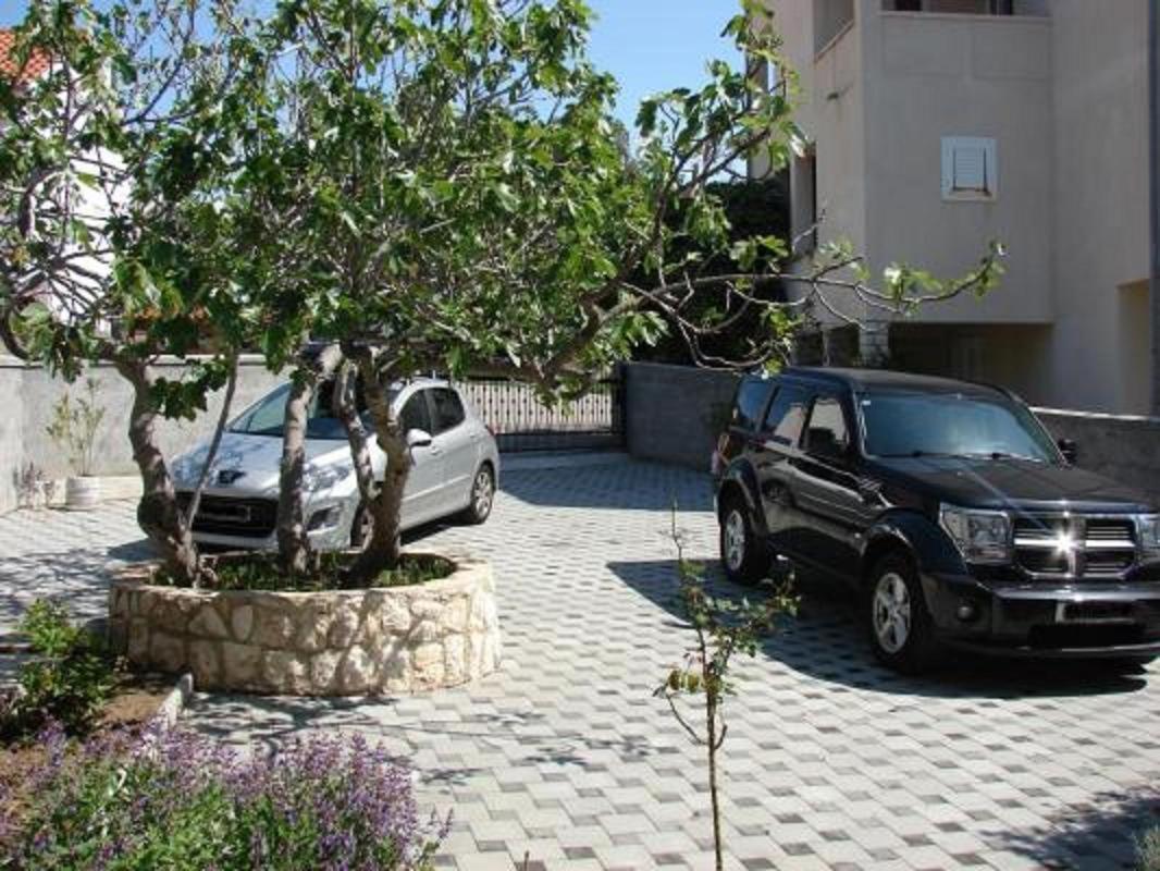 Bruna Apartment Rab Town Zewnętrze zdjęcie