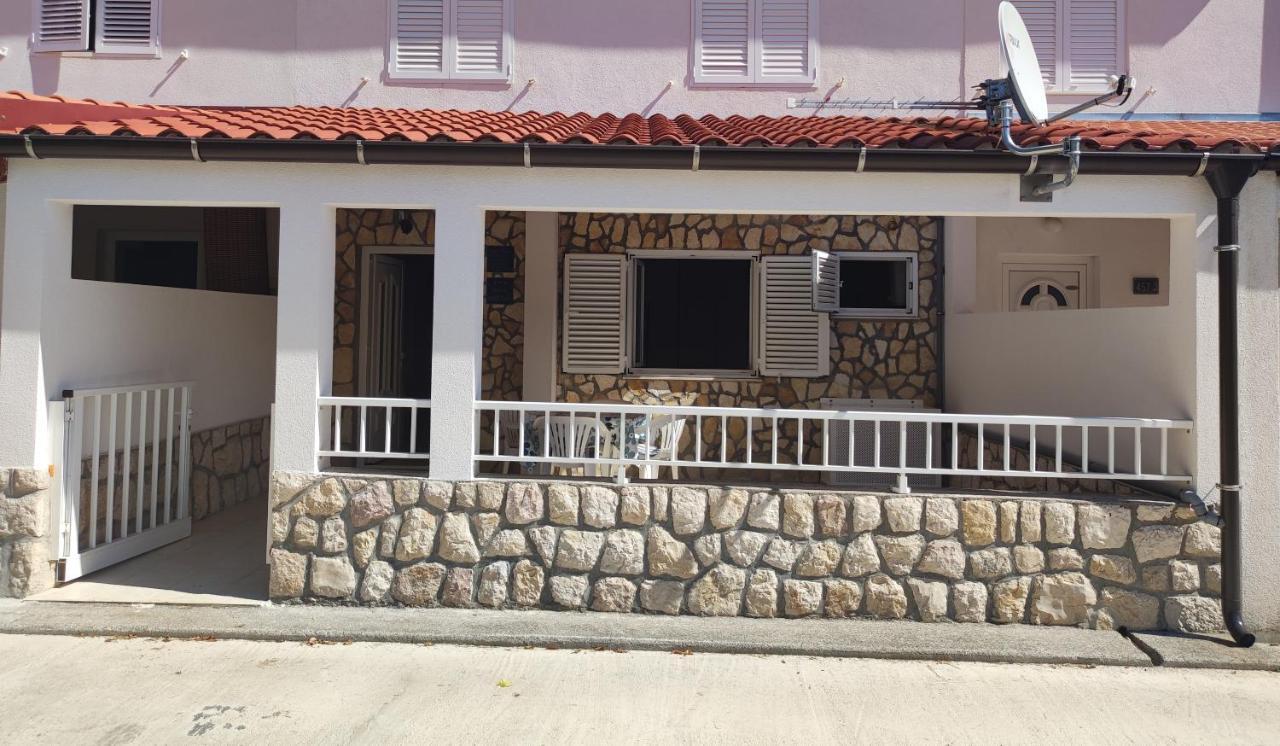 Bruna Apartment Rab Town Zewnętrze zdjęcie