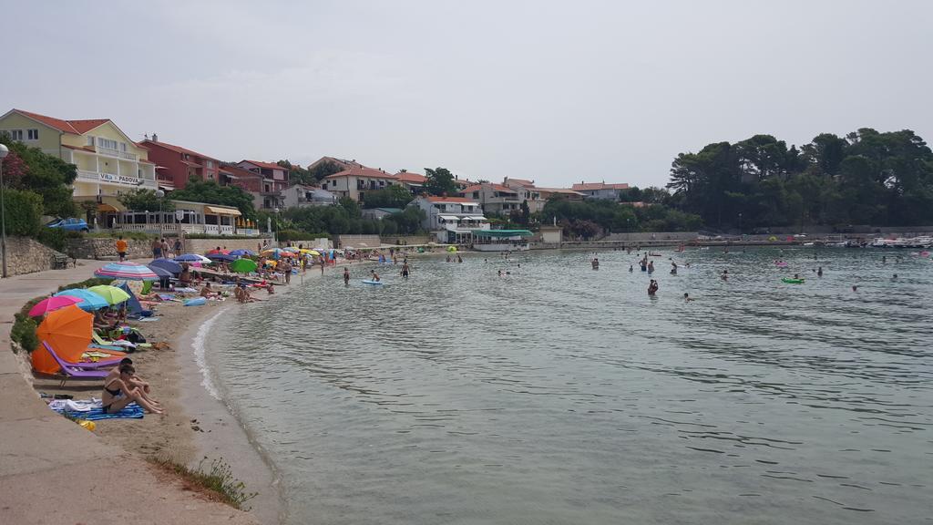 Bruna Apartment Rab Town Zewnętrze zdjęcie